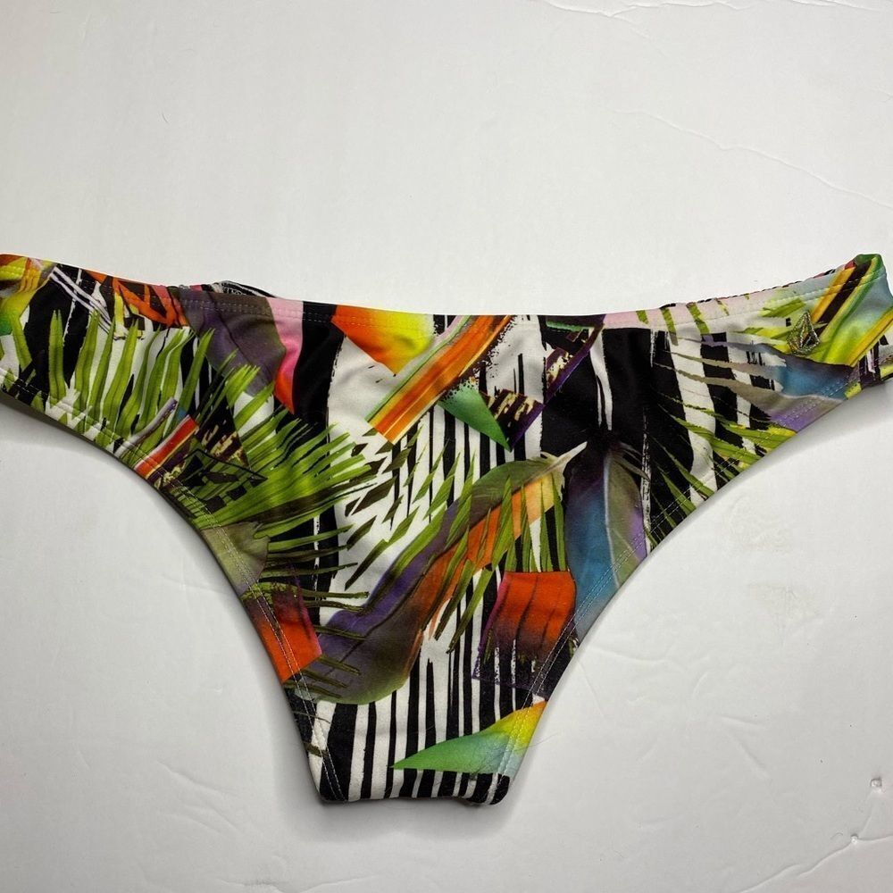 Bikini Bottom With Braided Trim - Picture 5 of 6